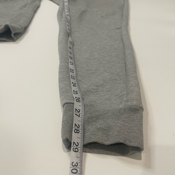 Nike tech jogger sweat pants - Picture 7 of 9